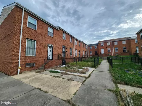 Exterior - 1129 Willinger Ct, Baltimore, MD 21202 photo 1 of 4
