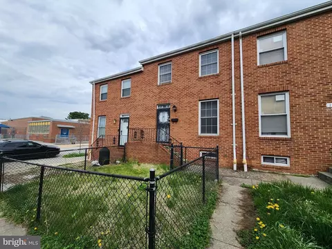 Exterior - 1129 Willinger Ct, Baltimore, MD 21202 photo 2 of 4