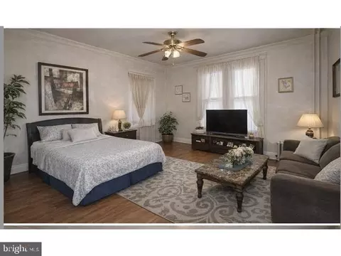 506 E 43rd St, Baltimore, MD 21212 photo 5