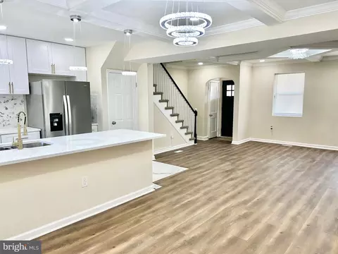 Entry Way - 3408 Parklawn Ave, Baltimore, MD 21213 photo 1 of 2