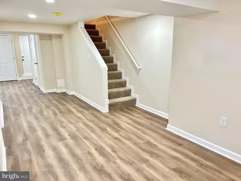 Entry Way - 3408 Parklawn Ave, Baltimore, MD 21213 photo 2 of 2