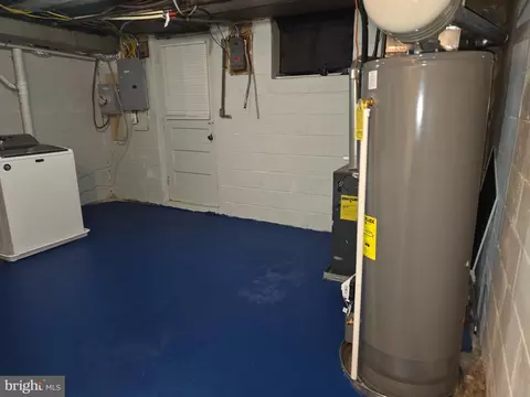 Other - 3905 Kenyon Ave, Baltimore, MD 21213 photo 6 of 9