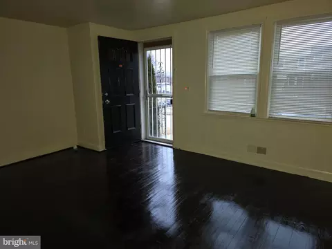 Living - 3905 Kenyon Ave, Baltimore, MD 21213 photo 1 of 5