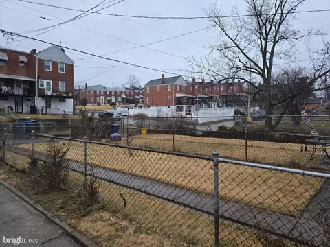 Exterior - 3905 Kenyon Ave, Baltimore, MD 21213 photo 2 of 6