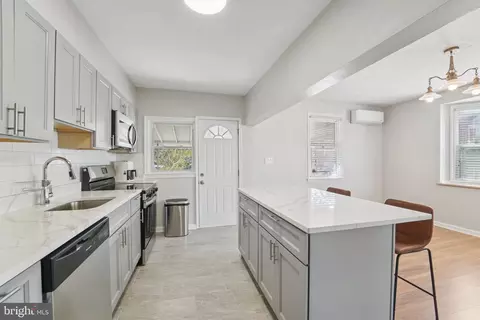 5701 The Alameda, Baltimore, MD 21239 photo 12