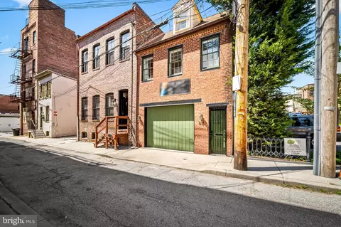 538 Eislen St, Baltimore, MD 21230
