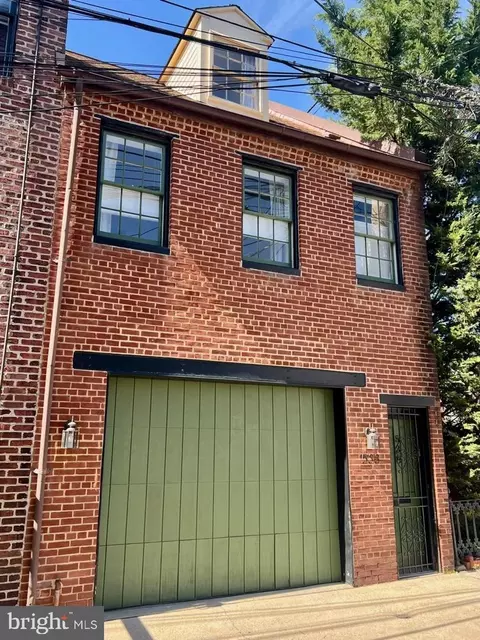 538 Eislen St, Baltimore, MD 21230