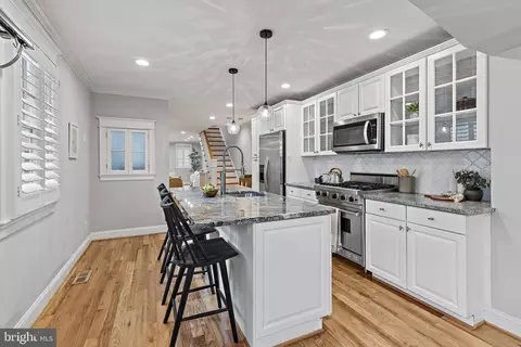 Kitchen - 11 E Hamburg St, Baltimore, MD 21230 photo 4 of 4
