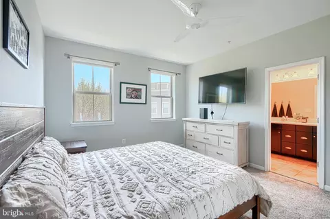 Bedroom - 1309 Benjamin St, Baltimore, MD 21230 photo 10 of 10