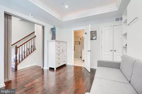 Entry Way - 1309 Benjamin St, Baltimore, MD 21230 photo 5 of 14