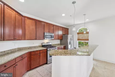 Kitchen - 809 Mchenry St, Baltimore, MD 21230 photo 2 of 8