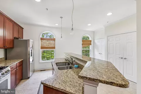 Kitchen - 809 Mchenry St, Baltimore, MD 21230 photo 8 of 8