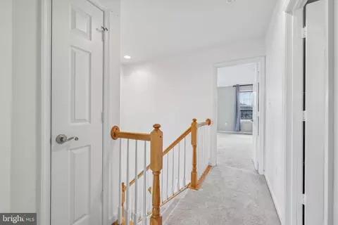 Entry Way - 809 Mchenry St, Baltimore, MD 21230 photo 10 of 10