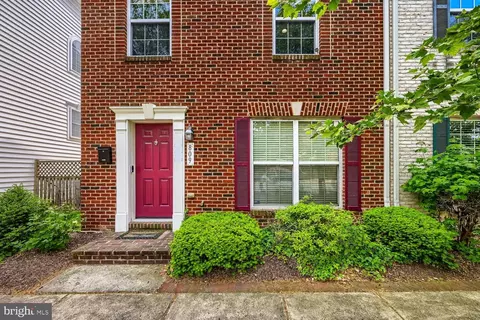 809 Mchenry St, Baltimore, MD 21230