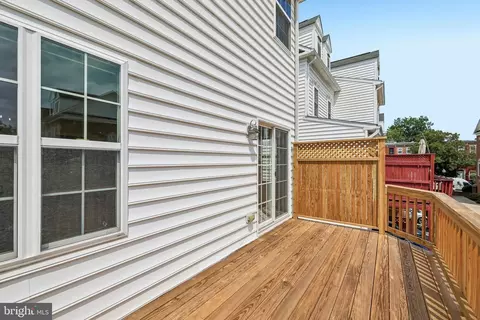 Exterior - 809 Mchenry St, Baltimore, MD 21230 photo 5 of 8