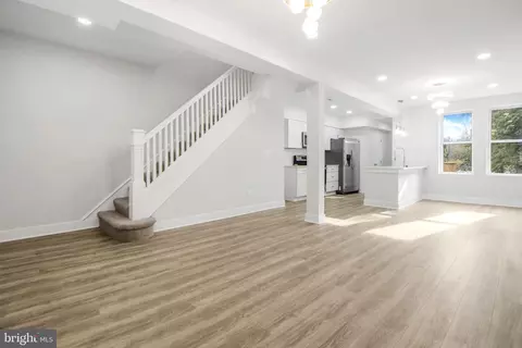 Living - 3706 Overview Rd, Baltimore, MD 21215 photo 1 of 4
