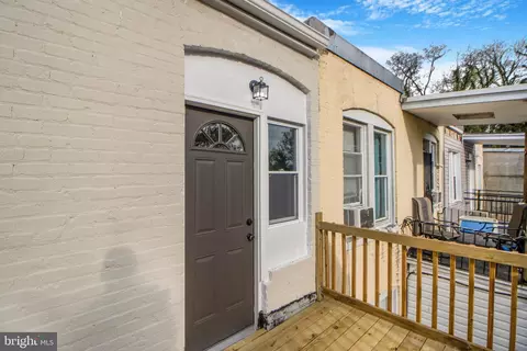 Exterior - 3706 Overview Rd, Baltimore, MD 21215 photo 6 of 8
