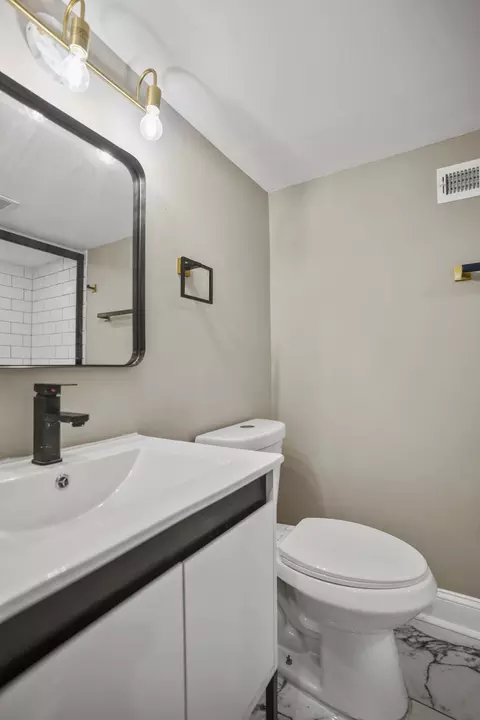 Bath - 1714 E 28th St, Baltimore, MD 21218 photo 7 of 8