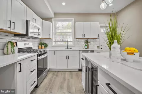 Kitchen - 1714 E 28th St, Baltimore, MD 21218 photo 2 of 3
