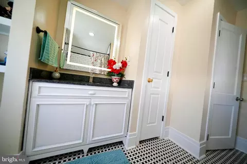 Bath - 2001 Denison St, Baltimore, MD 21216 photo 1 of 6