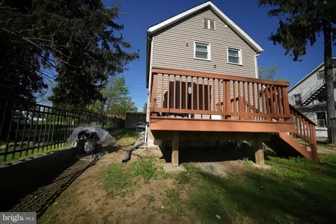 Exterior - 2001 Denison St, Baltimore, MD 21216 photo 4 of 7