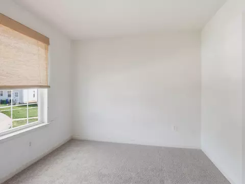 Bedroom - 907 Myrtle Ave, Baltimore, MD 21201 photo 1 of 2