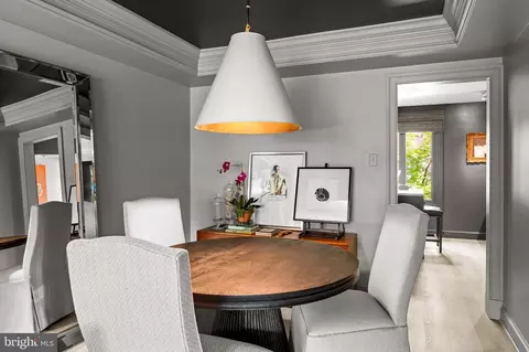 Dining - 256 Waxter Way, Baltimore, MD 21217 photo 1 of 5