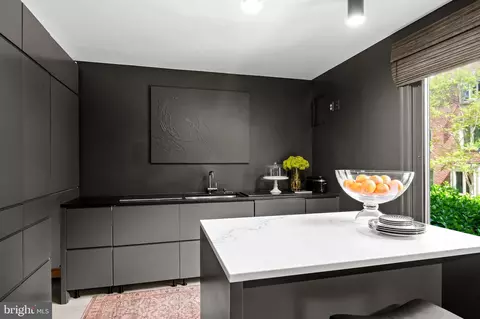 Kitchen - 256 Waxter Way, Baltimore, MD 21217 photo 3 of 11