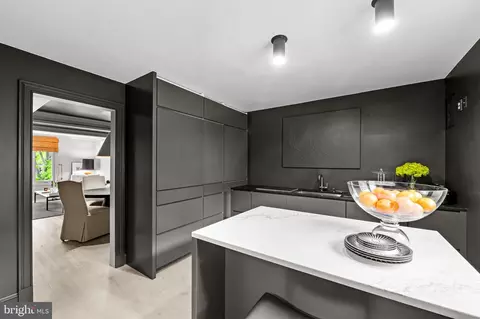 Kitchen - 256 Waxter Way, Baltimore, MD 21217 photo 11 of 11