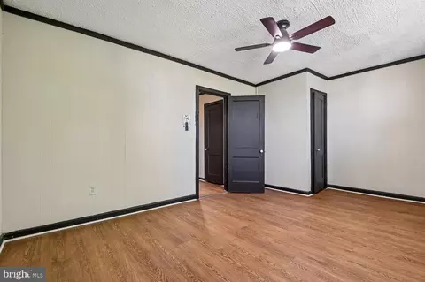 Entry Way - 5105 Chalgrove Ave, Baltimore, MD 21215 photo 5 of 5