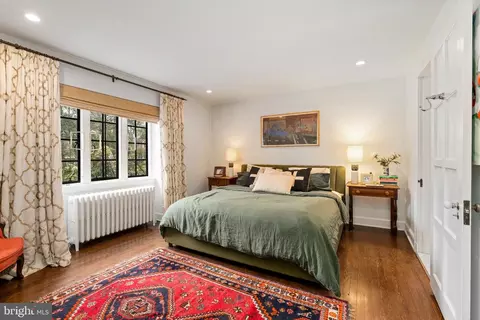 Bedroom - 224 Tunbridge Rd, Baltimore, MD 21212 photo 2 of 3