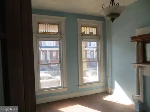 1607 Ruxton Ave, Baltimore, MD 21216 photo 3