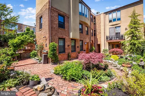 1807 Lancaster St, Baltimore, MD 21231
