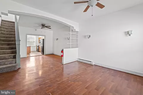 Entry Way - 2611 E Hoffman St, Baltimore, MD 21213 photo 1 of 2