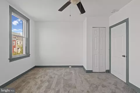 Bedroom - 2611 E Hoffman St, Baltimore, MD 21213 photo 2 of 2