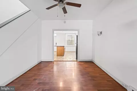 Entry Way - 2611 E Hoffman St, Baltimore, MD 21213 photo 2 of 2