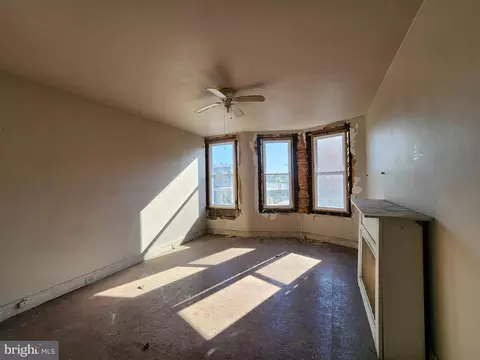 Living - 1934 N Washington St, Baltimore, MD 21213 photo 1 of 1