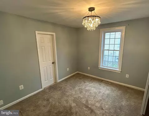 Bedroom - 6528 Parnell Ave, Baltimore, MD 21222 photo 1 of 6
