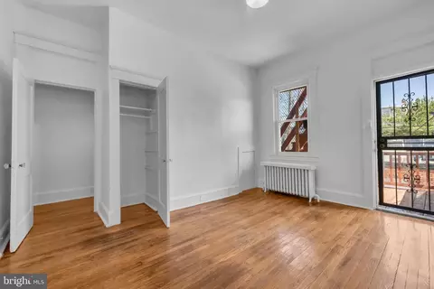 Bedroom - 2417 Eutaw Pl, Baltimore, MD 21217 photo 5 of 9