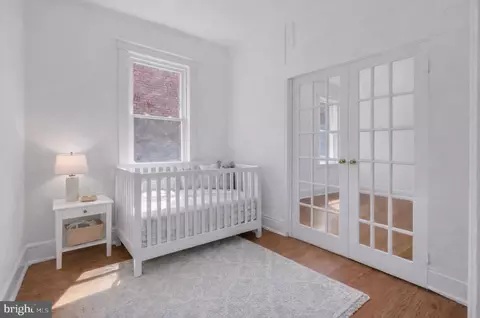 Bedroom - 2417 Eutaw Pl, Baltimore, MD 21217 photo 7 of 9