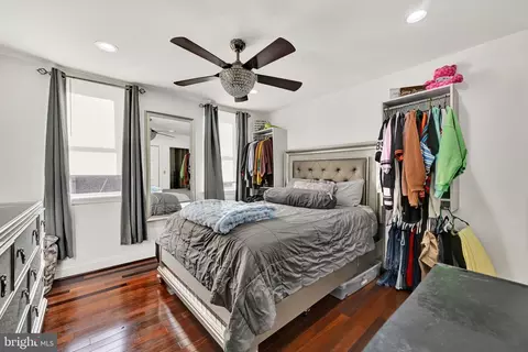 Bedroom - 1401 E Lanvale St, Baltimore, MD 21213 photo 3 of 4