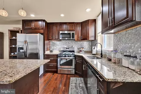 1401 E Lanvale St, Baltimore, MD 21213