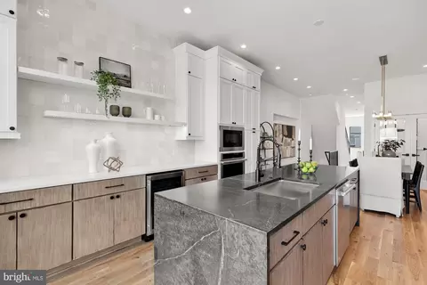 623 S Rose St, Baltimore, MD 21224