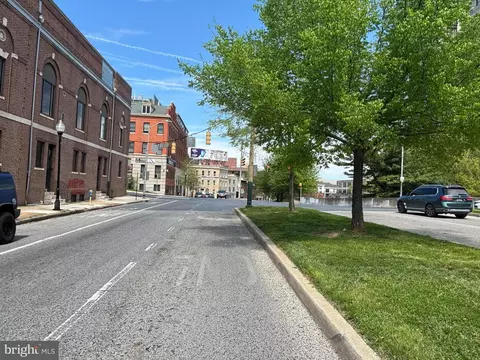 402 Saint Paul St, Baltimore, MD 21202 photo 12