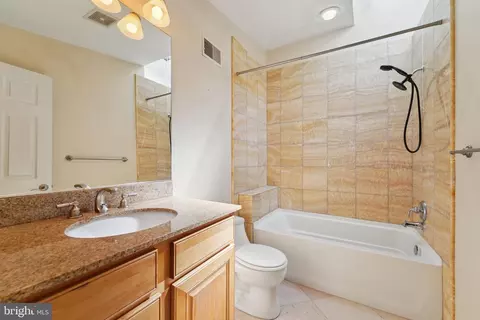 Bath - 341 S Macon St, Baltimore, MD 21224 photo 1 of 1