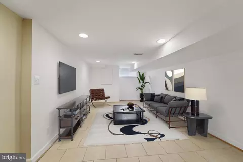 Living - 341 S Macon St, Baltimore, MD 21224 photo 5 of 5