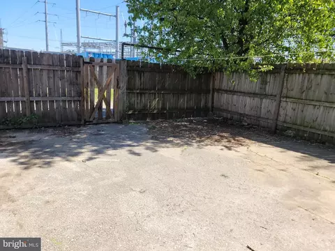 Exterior - 2029 Annapolis Rd, Baltimore, MD 21230 photo 3 of 6
