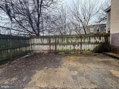 Exterior - 2029 Annapolis Rd, Baltimore, MD 21230 photo 6 of 6