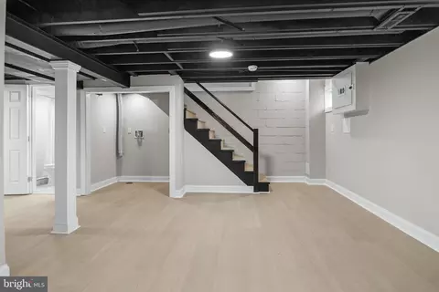 Entry Way - 5907 Leith Walk, Baltimore, MD 21239 photo 9 of 9