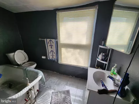 Bath - 247 N Bruce St, Baltimore, MD 21223 photo 1 of 2